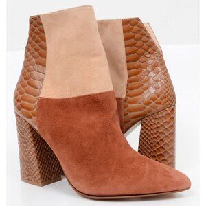 Kristin Cavallari Chinese Laundry Santorini Reptile Embossed Ankle Bootie Size 9